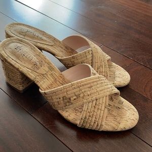 Schutz size 8 cork sandal heel
